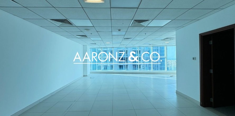 Bureau à Business Bay, Dubai, 75 m², № 103182