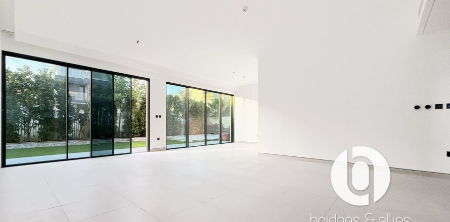 Villa à Tilal Al Ghaf, Dubai, 4 chambres, 432 m², № 110032