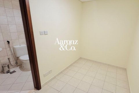 Снять в аренду квартиру в Джумейра Бич Резиденс, Дубай: 2 спальни, 189м², № 113991 - фото 12