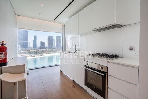 Appartement à One at Palm Jumeirah, Palm Jumeirah, Dubai, 4 chambres, 465.72 m², № 125117 - photo 14