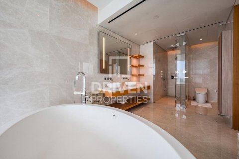 Appartement à One at Palm Jumeirah, Palm Jumeirah, Dubai, 4 chambres, 465.72 m², № 125117 - photo 17