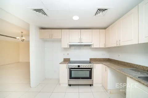 Villa in Springs 4, The Springs, Dubai 3 bedrooms, 228 sq.m. № 122600 - photo 5