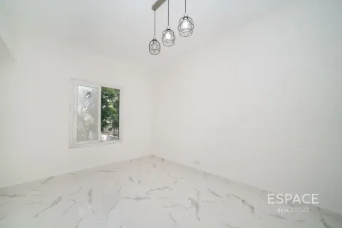 Townhouse in Springs 14, The Springs, Dubai 3 bedrooms, 209 sq.m. № 122597 - photo 6