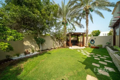 Townhouse in Springs 14, The Springs, Dubai 3 bedrooms, 209 sq.m. № 122597 - photo 18
