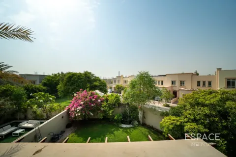 Townhouse in Springs 14, The Springs, Dubai 3 bedrooms, 209 sq.m. № 122597 - photo 15