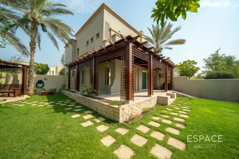 Townhouse in Springs 14, The Springs, Dubai 3 bedrooms, 209 sq.m. № 122597