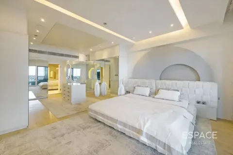 Appartement à Palm Jumeirah, Dubai, 3 chambres, 234 m², № 122596 - photo 12
