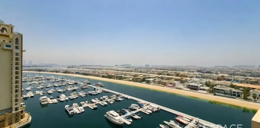 Appartement à Palm Jumeirah, Dubai, 3 chambres, 234 m², № 122596