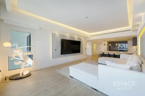 Appartement à Palm Jumeirah, Dubai, 3 chambres, 234 m², № 122596 - photo 4