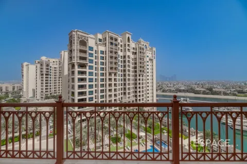 Apartment in Palm Jumeirah, Dubai 2 bedrooms, 174 sq.m. № 122598 - photo 16