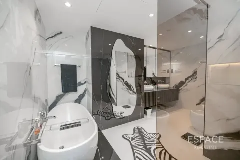 Apartment in Palm Jumeirah, Dubai 2 bedrooms, 174 sq.m. № 122598 - photo 12