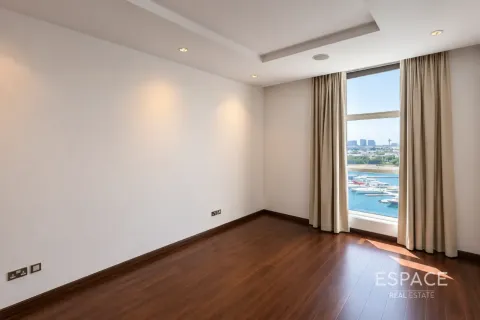 Apartment in Oceana Pacific, Palm Jumeirah, Dubai 3 bedrooms, 212 sq.m. № 122599 - photo 10