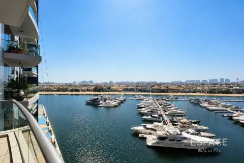 Apartment in Oceana Pacific, Palm Jumeirah, Dubai 3 bedrooms, 212 sq.m. № 122599