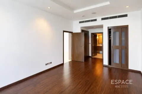 Apartment in Oceana Pacific, Palm Jumeirah, Dubai 3 bedrooms, 212 sq.m. № 122599 - photo 4