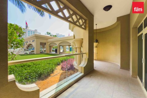 Appartement à Palm Jumeirah, Dubai, 2 chambres, 148.9 m², № 41770 - photo 2