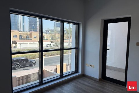 Villa en Dubai, 4 dormitorios, 155.1 m², № 60494 - foto 4