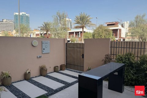 Villa en Dubai, 4 dormitorios, 155.1 m², № 60494 - foto 9