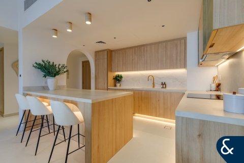 Apartment in Motor City, Dubai 2 bedrooms, 133 sq.m. № 78983 - photo 8