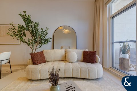 Apartment in Motor City, Dubai 2 bedrooms, 133 sq.m. № 78983 - photo 6