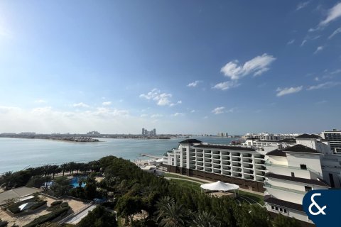 Apartment in The Crescent, Palm Jumeirah, Dubai 4 bedrooms, 465 sq.m. № 78982 - photo 15