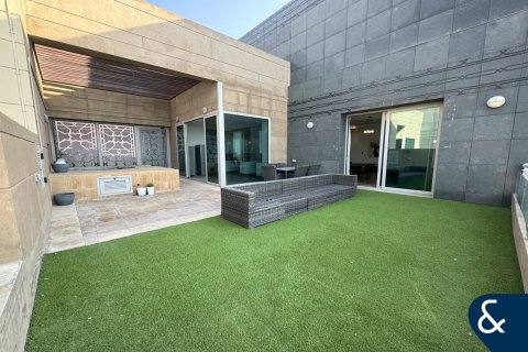 Apartment in The Crescent, Palm Jumeirah, Dubai 4 bedrooms, 465 sq.m. № 78982 - photo 13