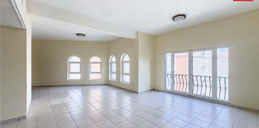 Apartment in Jebel Ali, Dubai 2 bedrooms, 152 sq.m. № 53227