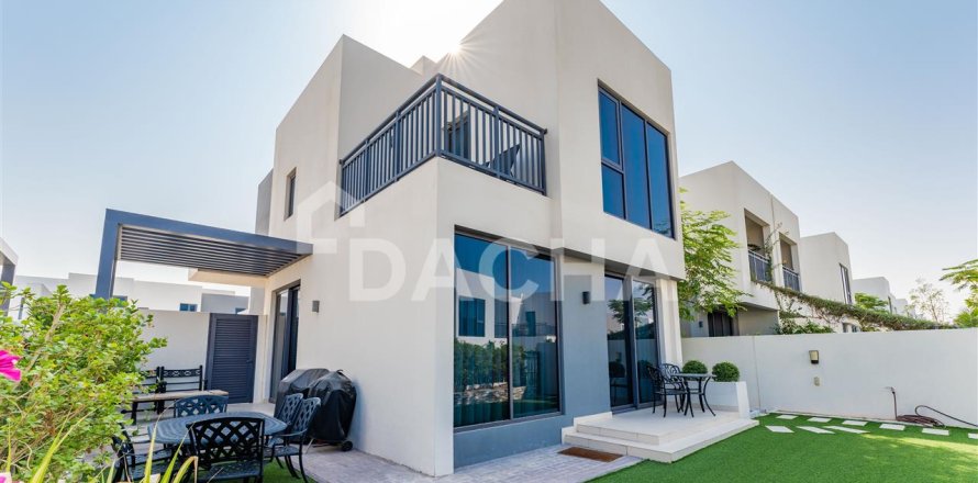 Villa en Maple 3, Dubai Hills Estate, Dubai, 4 dormitorios, 228.7 m², № 6889