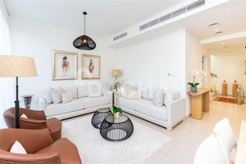 Villa en Maple 3, Dubai Hills Estate, Dubai, 4 dormitorios, 228.7 m², № 6889 - foto 2
