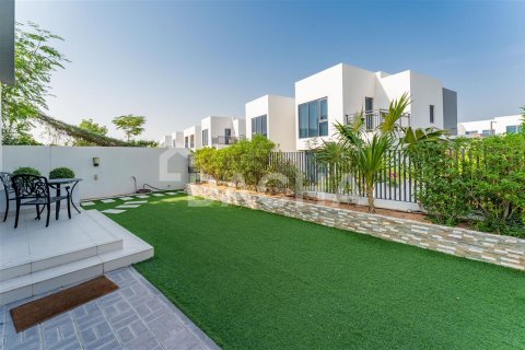 Villa en Maple 3, Dubai Hills Estate, Dubai, 4 dormitorios, 228.7 m², № 6889 - foto 11