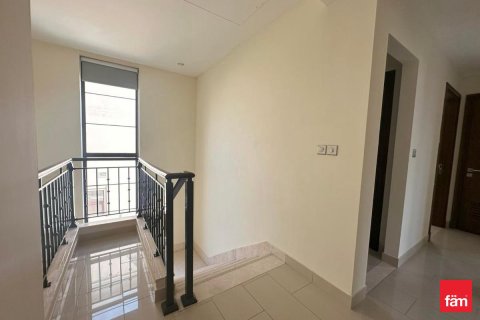 Villa in Dubai 4 bedrooms, 432 sq.m. № 96486 - photo 7