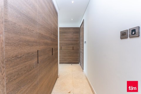 Apartment in Dubai 1 bedroom, 85.6 sq.m. № 96480 - photo 10