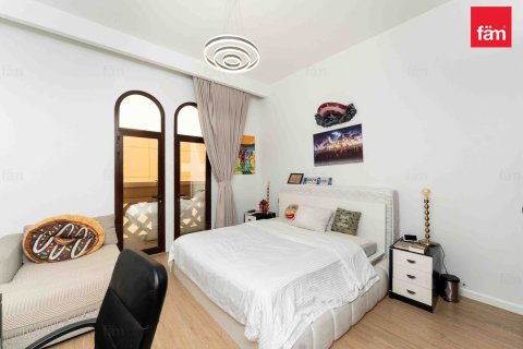 Adosado en Dubai, 4 dormitorios, 312.2 m², № 67543 - foto 21