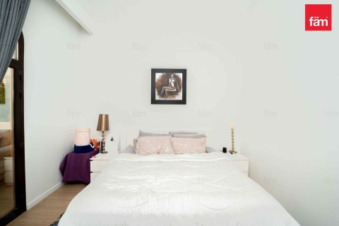 Adosado en Dubai, 4 dormitorios, 312.2 m², № 67543 - foto 17