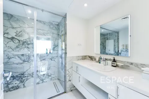 Villa à Jumeirah Islands, Dubai, 4 chambres, 539 m², № 61819 - photo 8