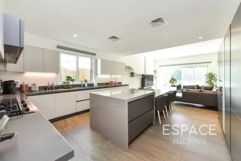 Villa à Jumeirah Islands, Dubai, 4 chambres, 539 m², № 61819 - photo 4