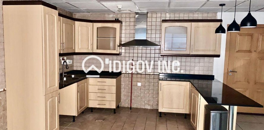 Apartamento en Jumeirah Lake Towers, Dubai, 2 dormitorios, 122 m², № 85322