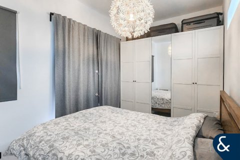 Снять в аренду виллу в Springs 15, The Springs, Дубай: 3 спальни, 167м², № 98705 - фото 9