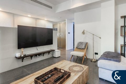 Снять в аренду виллу в Springs 15, The Springs, Дубай: 3 спальни, 167м², № 98705 - фото 4