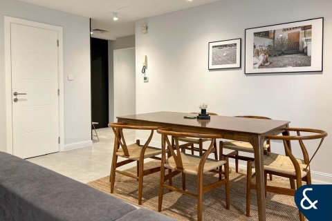 Apartment in Bahar, Jumeirah Beach Residence, Dubai 2 bedrooms, 120 sq.m. № 98707 - photo 2