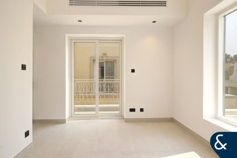 Villa in The Springs, Dubai 3 bedrooms, 173 sq.m. № 98703 - photo 7