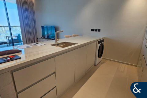 Apartment in Al Jaddaf, Dubai studio, 74 sq.m. № 98702 - photo 2