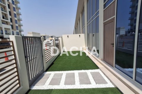 Townhouse in Dubai Land, Dubai 3 bedrooms, 106 sq.m. № 112762 - photo 13