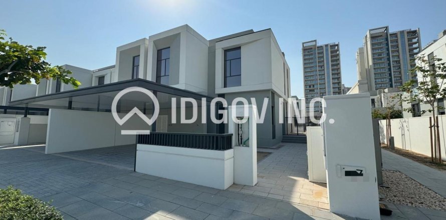 Таунхаус в Murooj Al Furjan, Al Furjan, Дубай, 4 спальни, 336м², № 38305