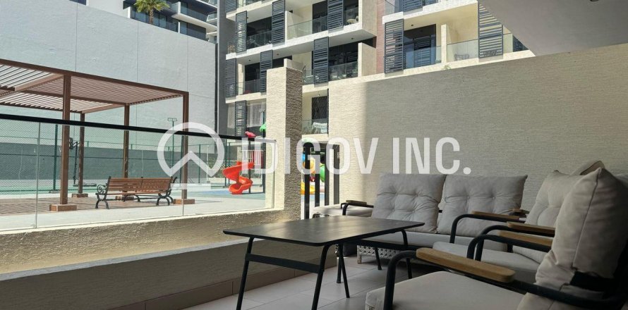 Квартира в Джумейра Вилладж Серкл, Дубай, 1 спальня, 70м², № 38304