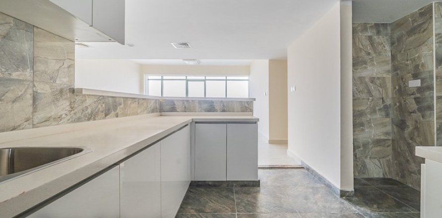 Квартира в Dubai Sports City, Дубай, 2 спальни, № 3256