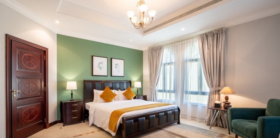 Villa en Palm Jumeirah, Dubai, 4 dormitorios, № 3257