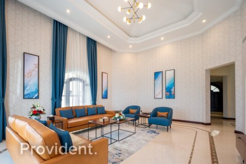 Villa en Palm Jumeirah, Dubai, 4 dormitorios, № 3257 - foto 13
