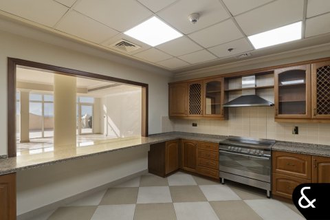 Apartamento en Palm Jumeirah, Dubai, 4 dormitorios, 457 m², № 98370 - foto 7