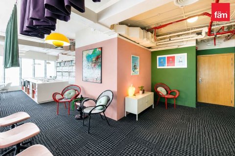 Bureau à Business Bay, Dubai, 102.3 m², № 137657 - photo 6