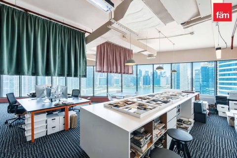 Bureau à Business Bay, Dubai, 102.3 m², № 137657 - photo 5